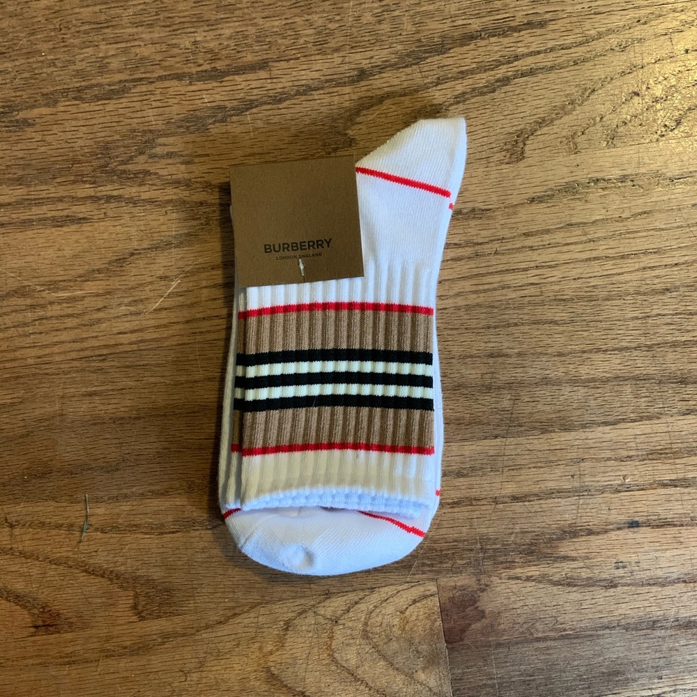 BURBERRY SOCKS